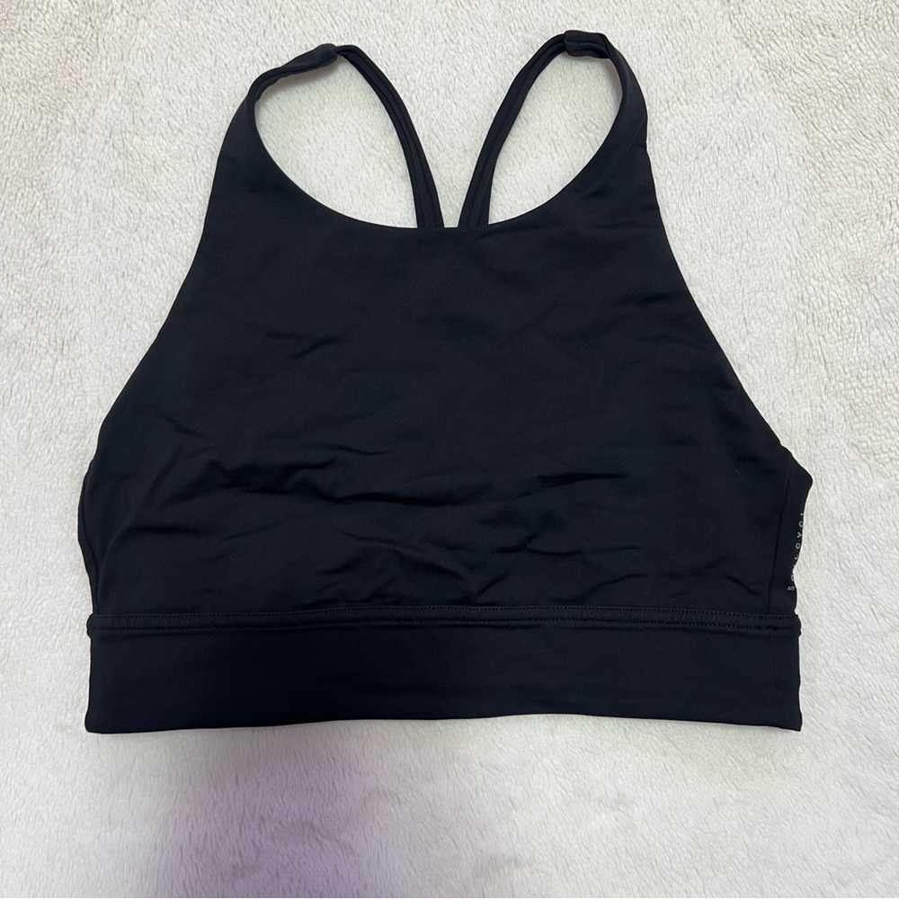 Black Lululemon sports bra